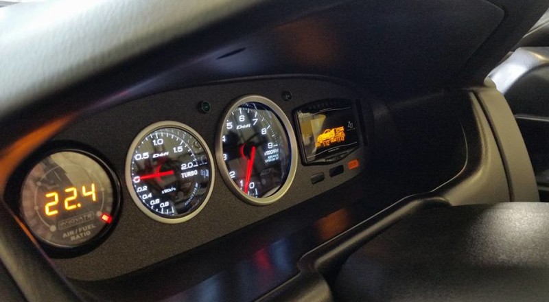 S14 240sx Custom Cluster Defi Left view installed